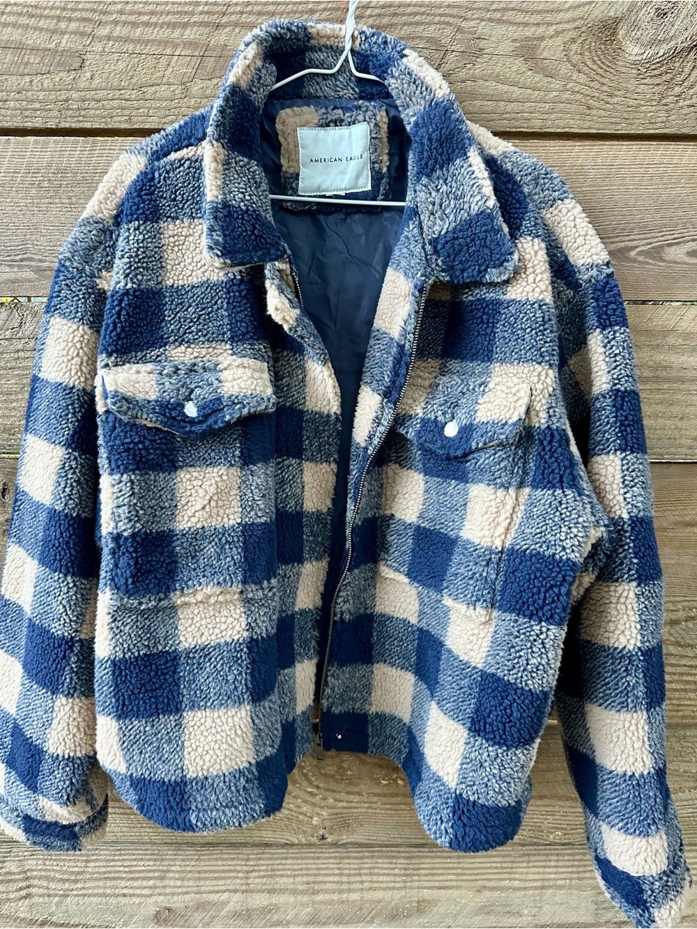America Eagle Otfitters cropped sherpa fleece zip-up jacket Size L